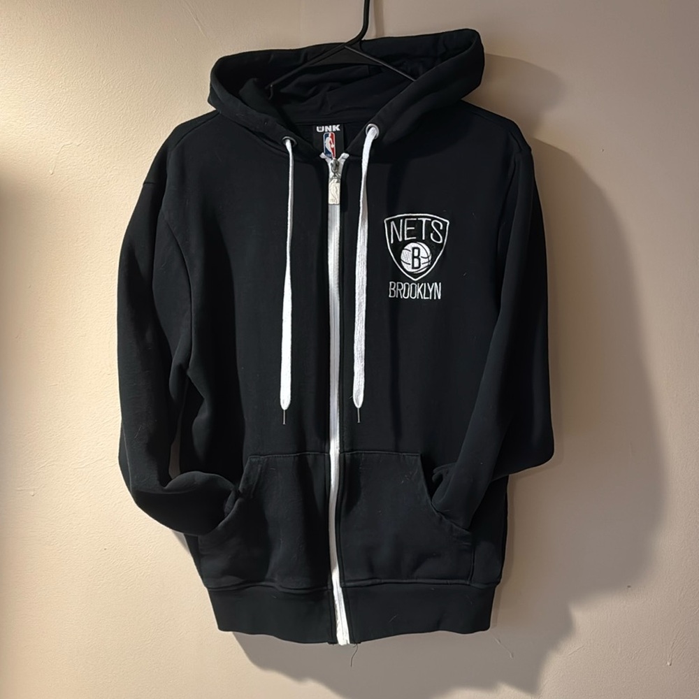 Embroidered Nets Brooklyn Hoodie Zip